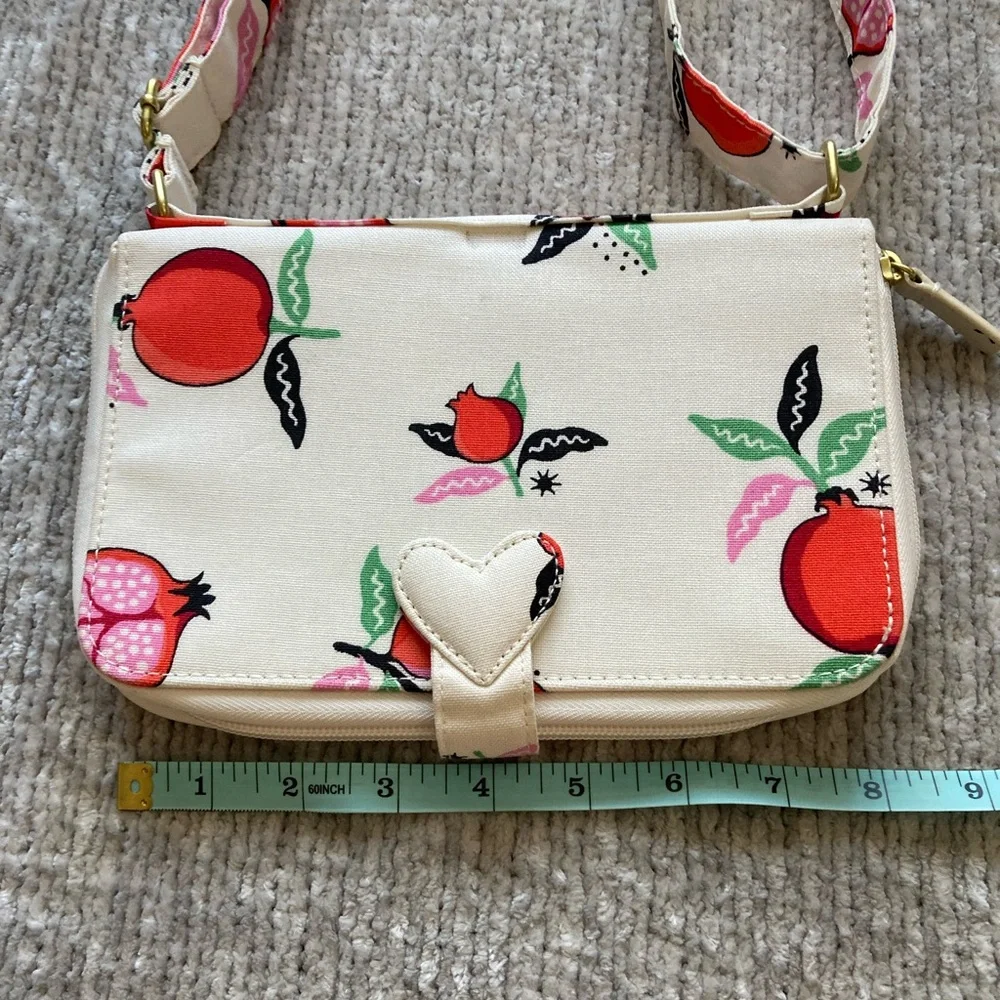 Cath Kidston Pomegranate The Everything Cross‎ Body Bag Cream
