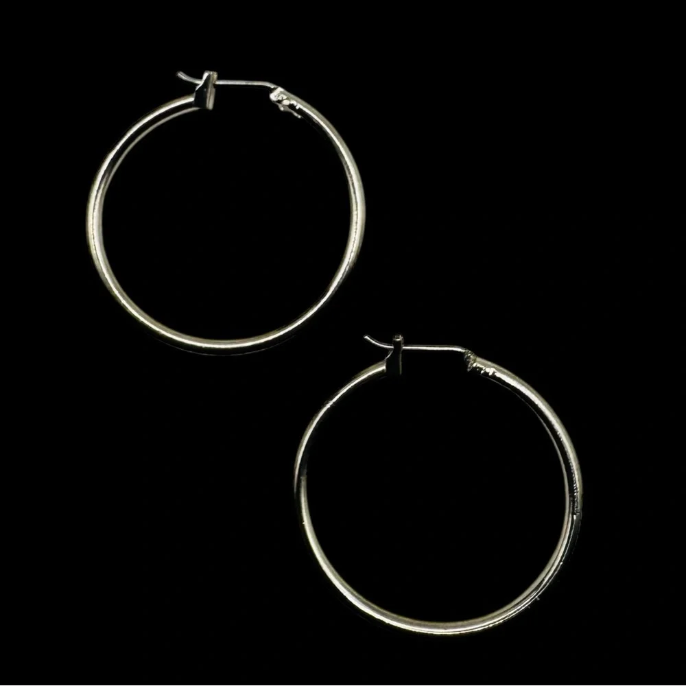 Classic Silver Tone Hoop Earrings | Minimal Everyday Hoops