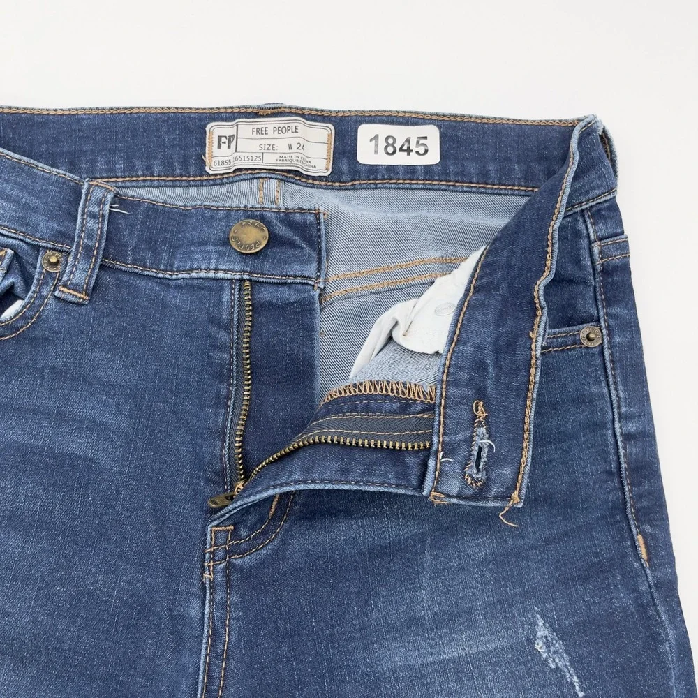 Free People Great Heights Jeans Size 24 Distressed Raw Hem Skinny Y2K Indie Boho