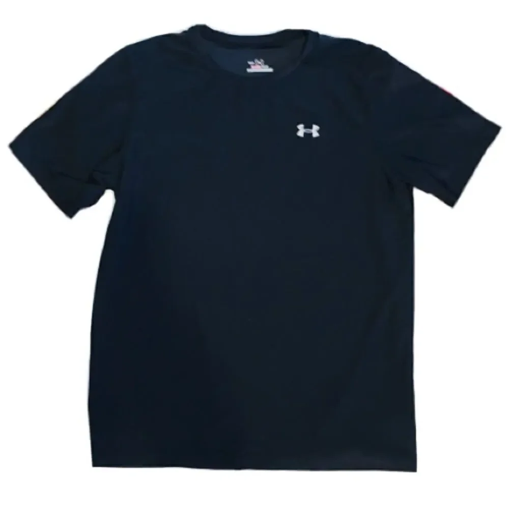 Boys Under Armour black t-shirt size YLG