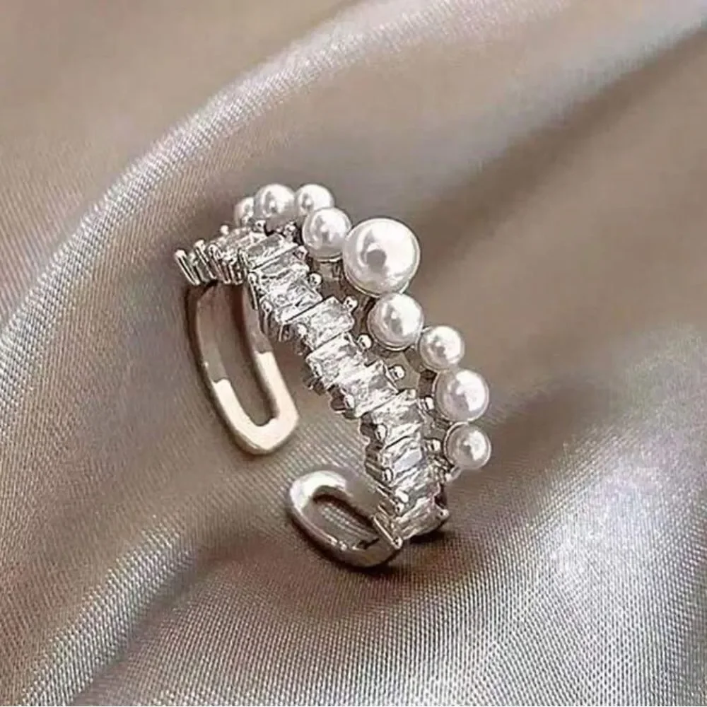 Silver Ring with Pearls R107