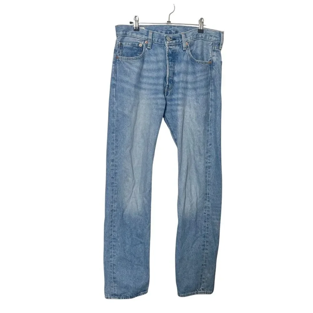 Levis classic straight