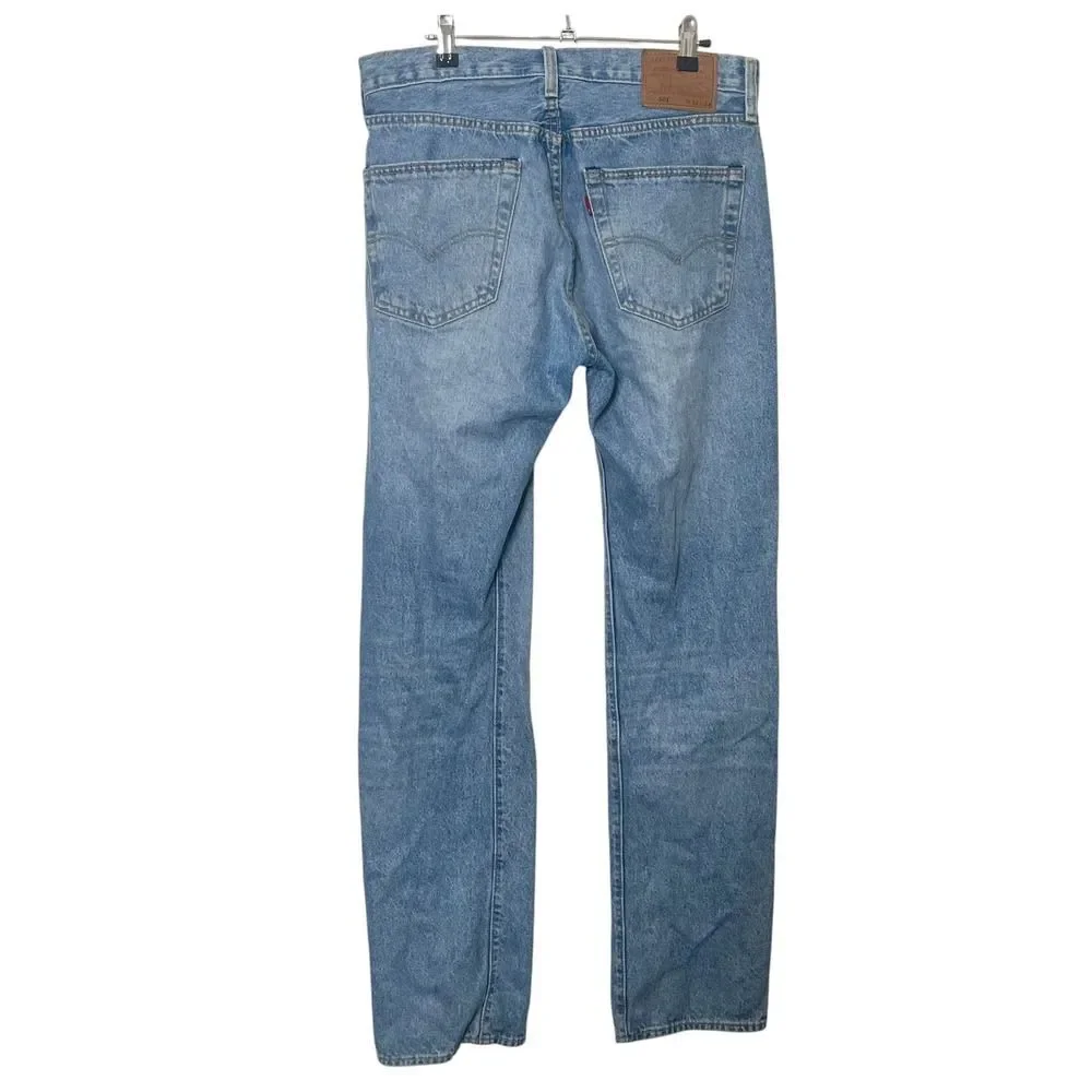 Levis classic straight