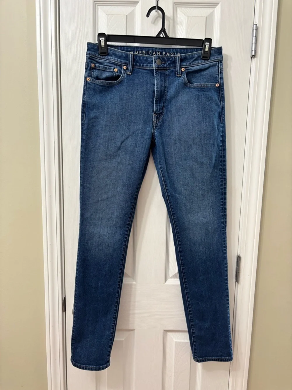 American Eagle Outfitters offers are