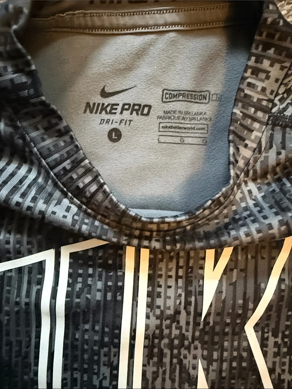 Boys Nike Pro Dri-Fit Fleece Lined Long Sleeve Tee, Size YL