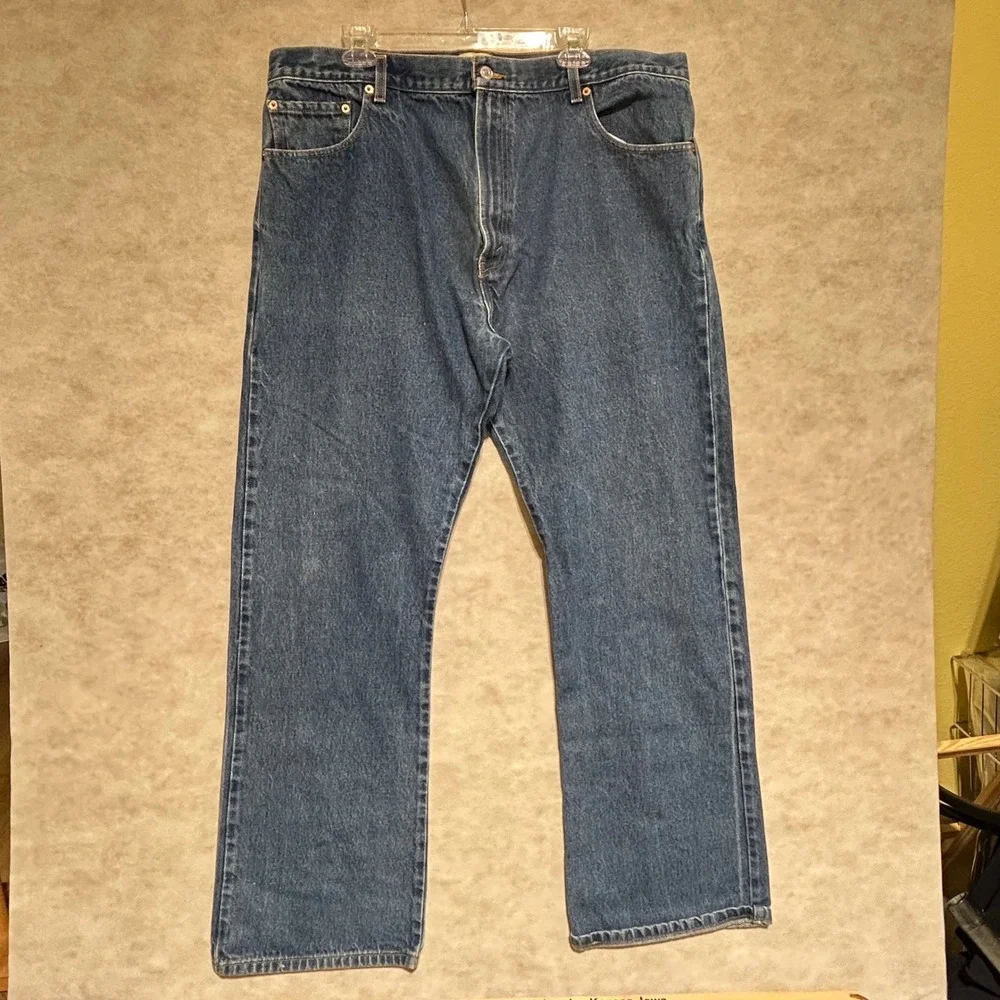 Levis clothing pairing