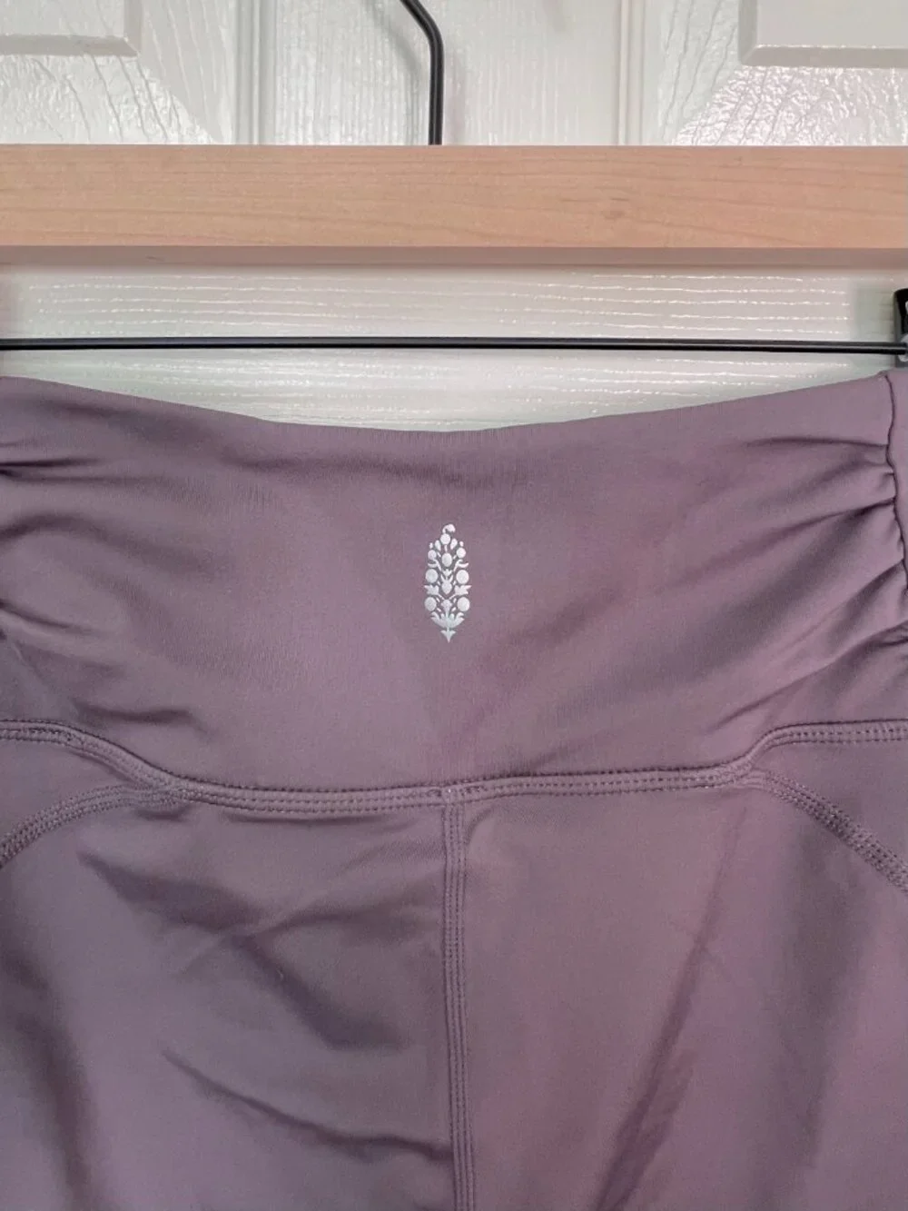 Free People Movement Ruched Waist Capri Leggings Kalamata Size Med
