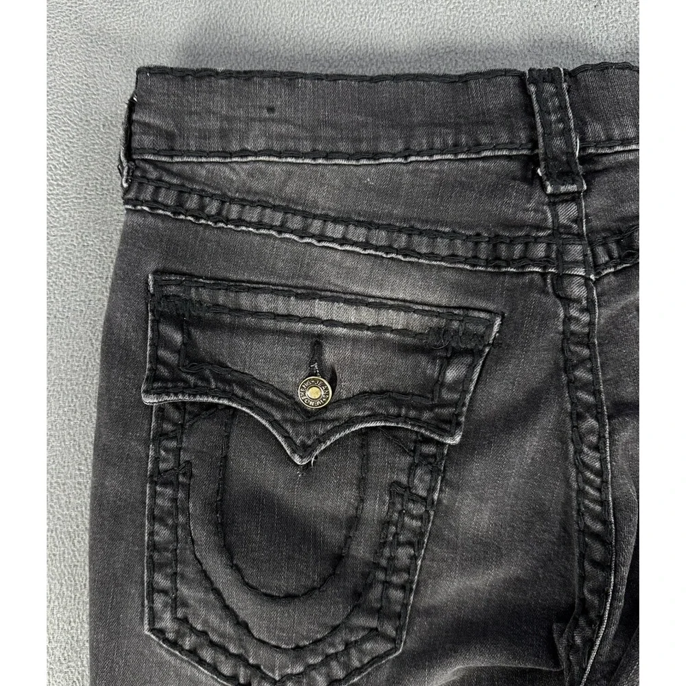 True Religion Jeans 33x33 Black Geno Relaxed Slim Faded Distressed Flap Pocket