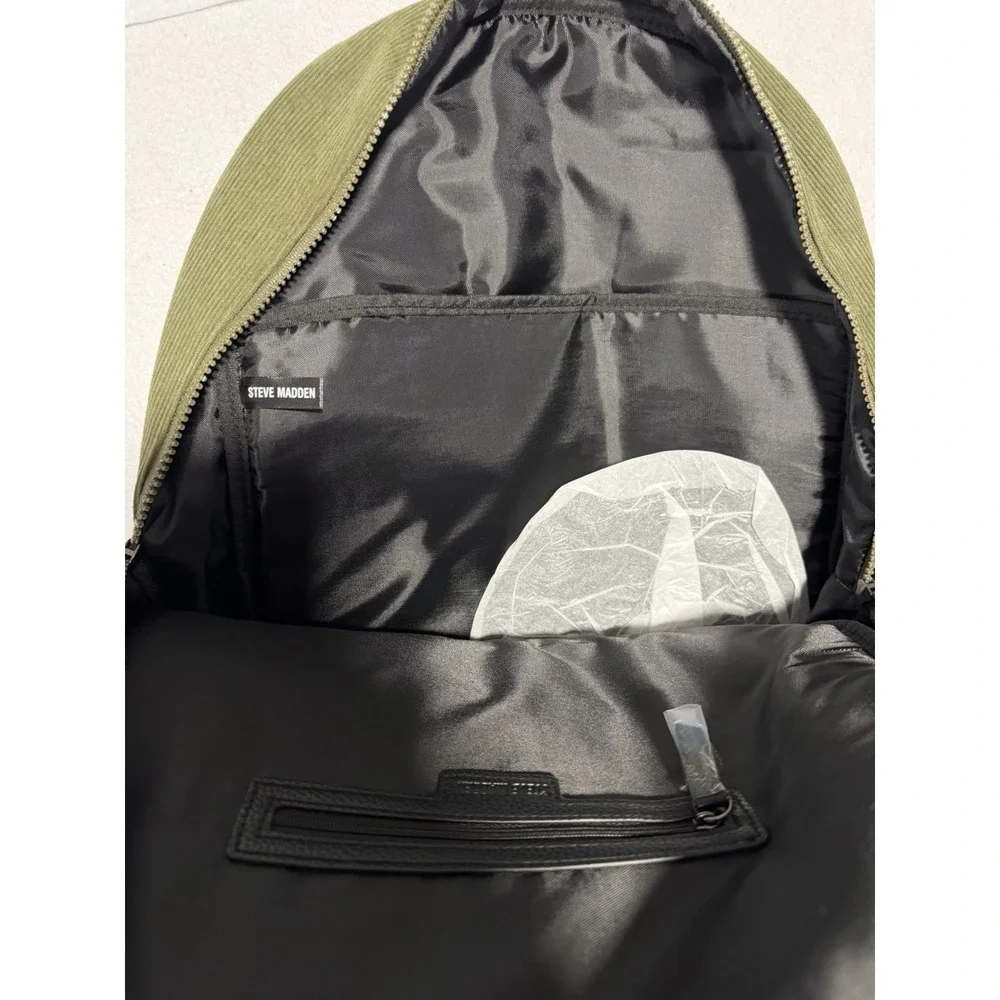 Steve Madden use backpack