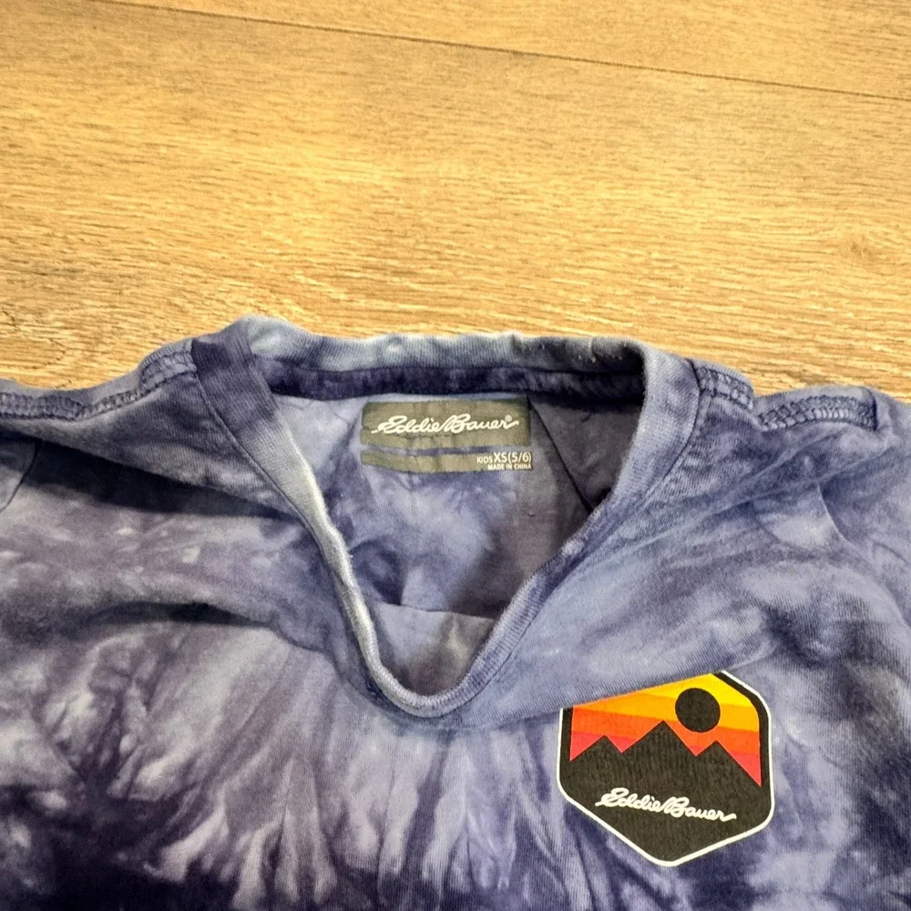 Eddie Bauer Kids Tie‎ Dye Long Sleeve Shirt Mountain Graphic Size XSmall XS 5/6