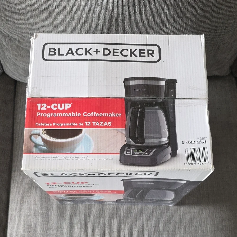 Black‎ & Decker 12-Cup Programmable Coffee Maker With Digital Controls, New