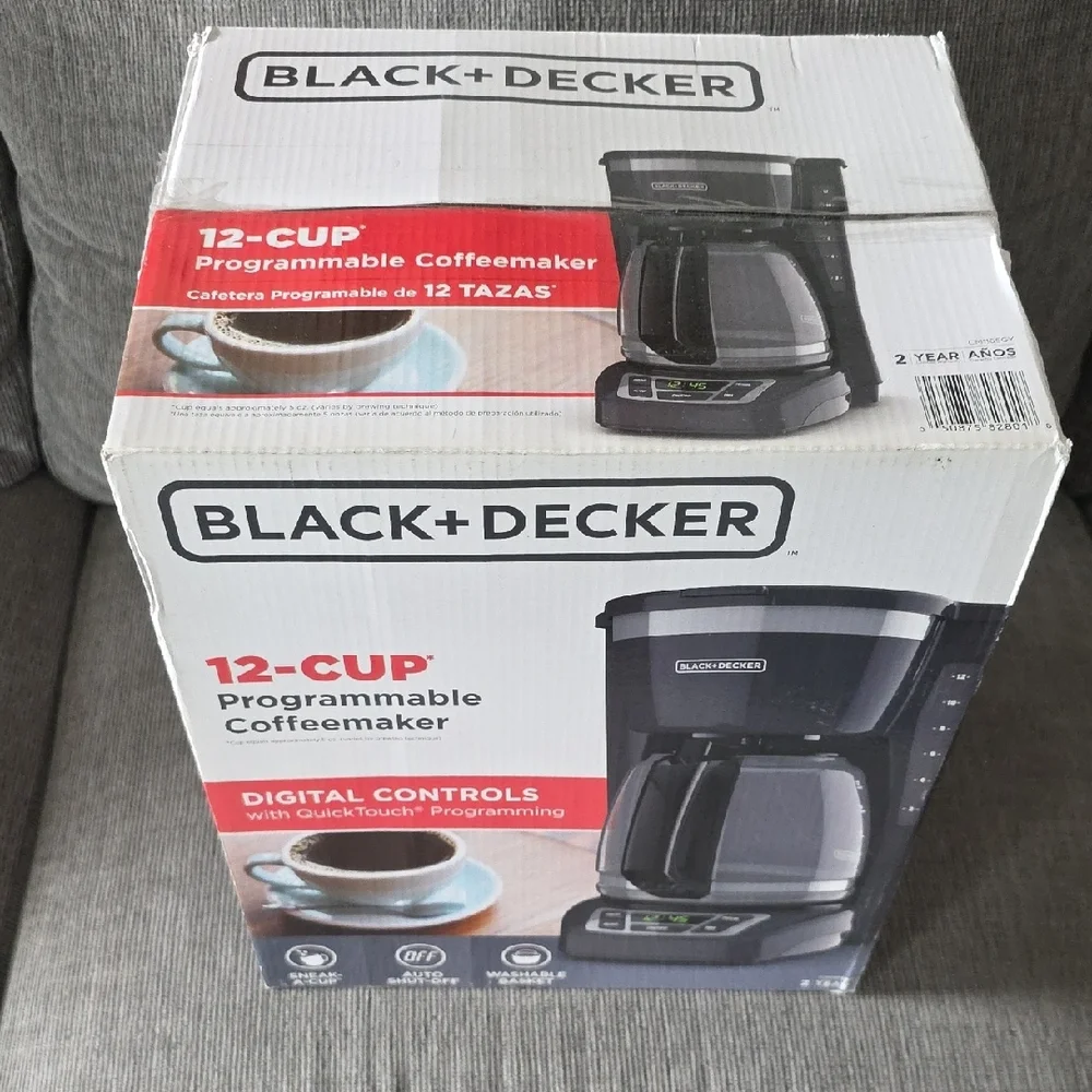 Black‎ & Decker 12-Cup Programmable Coffee Maker With Digital Controls, New