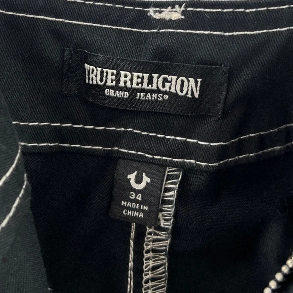 True Religion Cargo Pants Mens 34 Black Contrast Stitch Horseshoe Embroidery NEW