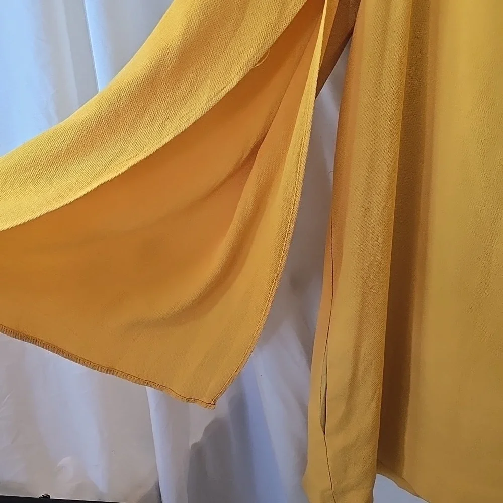 Free People Some Like It Hot Dress In Sun‎ Yellow SIZE L Flowy Slit Sleeves NWT