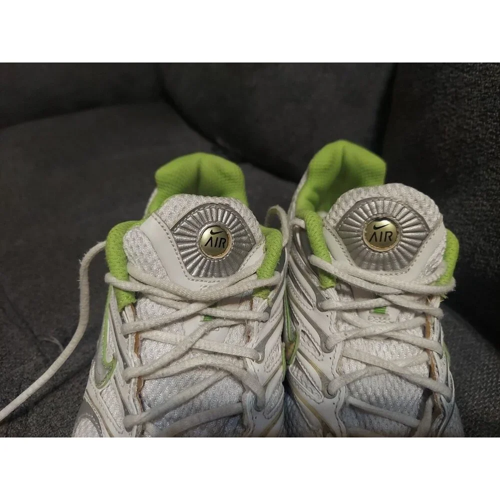 NIKE‎ Air Womens Size 9 Lime Green White Shoes Crossfit Running Shoes