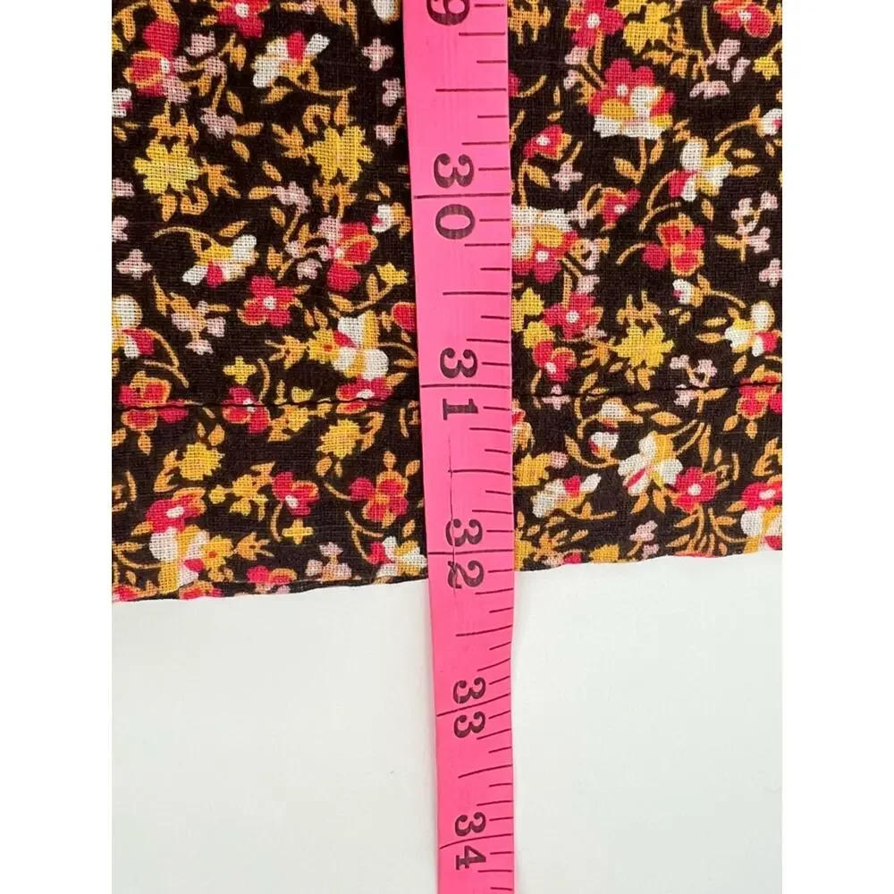 Free People excellent neckline fabric