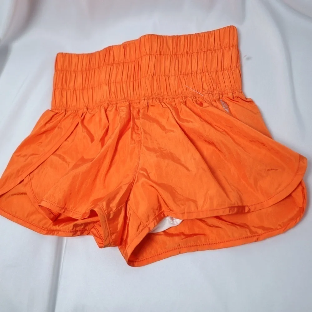 🅽🅴🆆 𝓕𝓻𝓮𝓮 𝓟𝓮𝓸𝓹𝓵𝓮 Movement The Way Home shorts tangerine/orange, XS