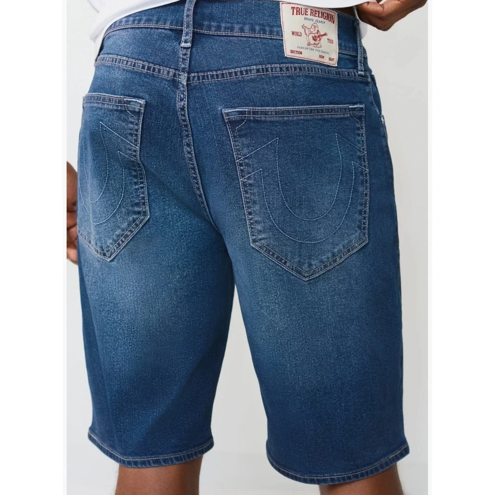 TRUE RELIGION Men's Blue Medium Wash Denim Shorts Relaxed Baggy Size W38 NWT