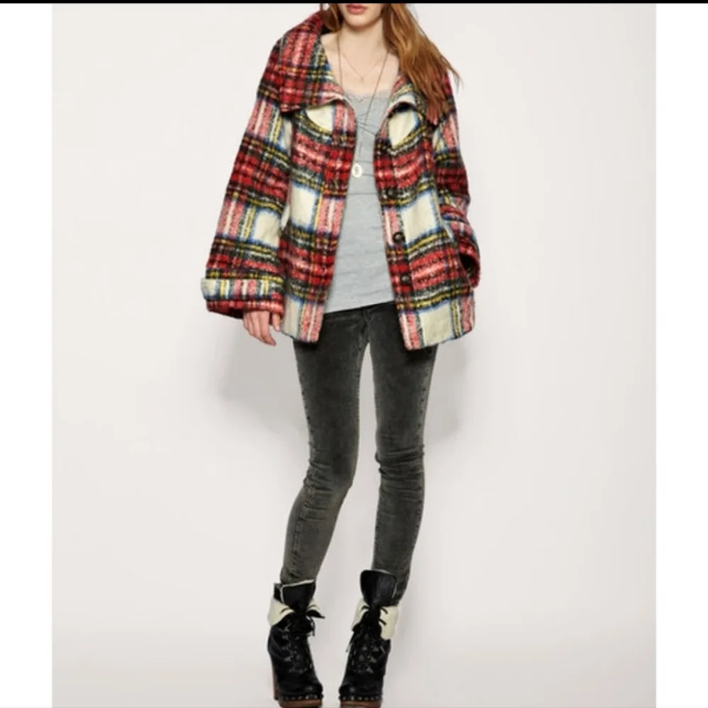 FREE PEOPLE Brushed Wool Fuzzy  Plaid Coat Blue Purple Medium