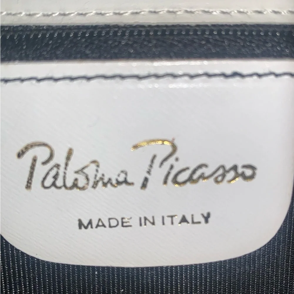 Vintage Paloma Picasso elegant White Shoulder Bag with Gold Accents