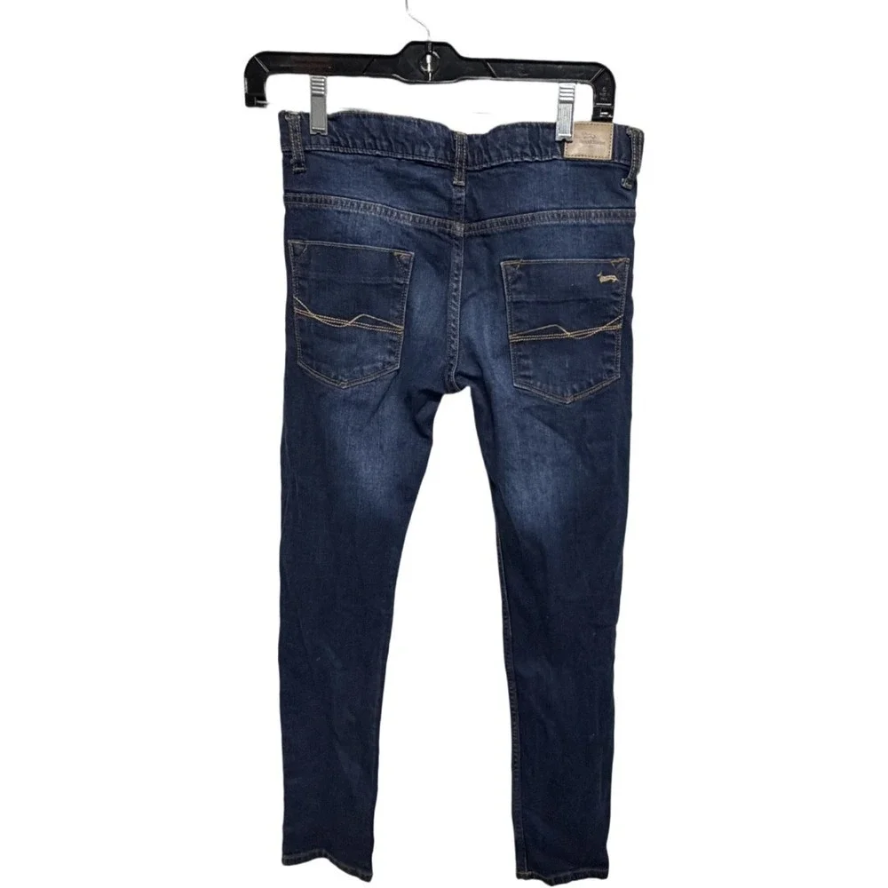 Harmont & Blaine excellent used