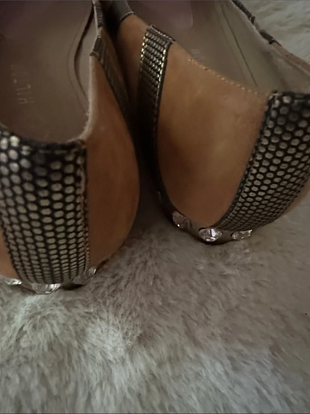 Paris Hilton women slip