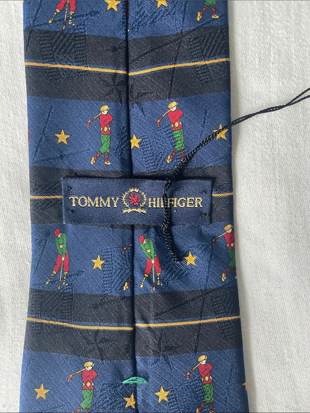 Tommy Hilfiger stars add tone