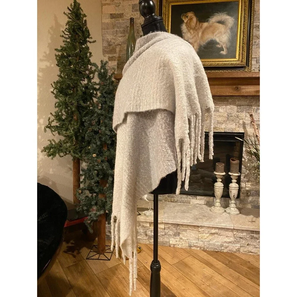 MER SEA Always by the Sea Women’s Gray Ombré Classic Cozy Wrap Scarf Fringed OS