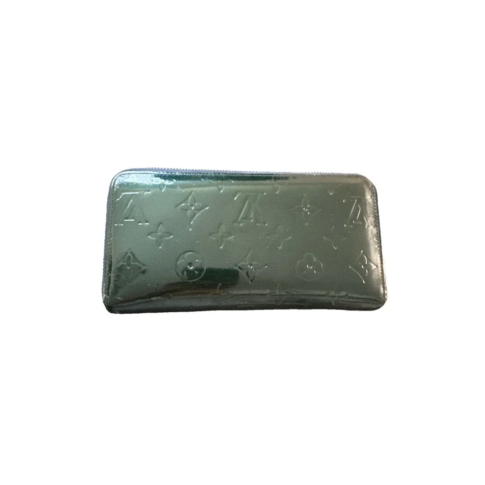 Louis Vuitton Monogram Vernis Zippy Wallet Bleu Nuit
