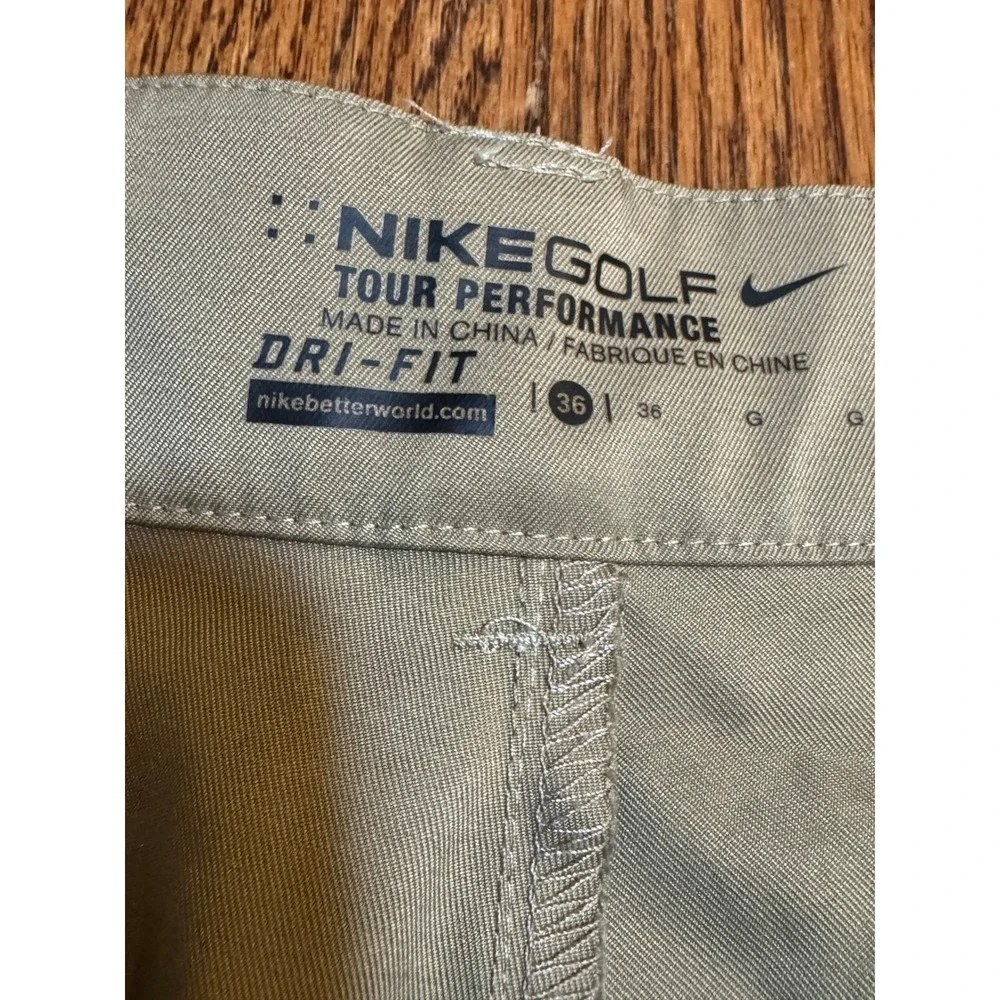 Nike Golf Tour Performance Dri-FIT Shorts Mens 36 Khaki Tan 509179-235‎