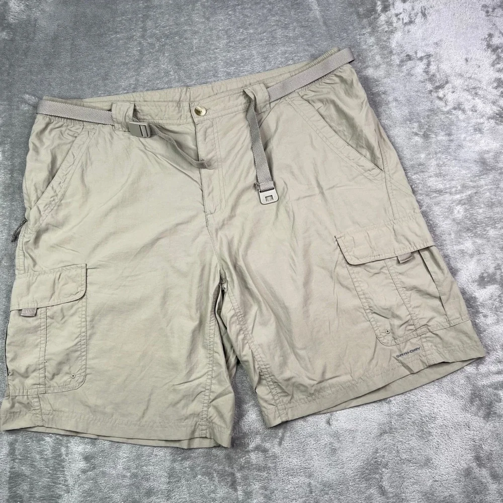 Columbia Titanium Cargo Shorts Mens XXL Tan Solid Omni-Dry Ripstop Hiking Belted
