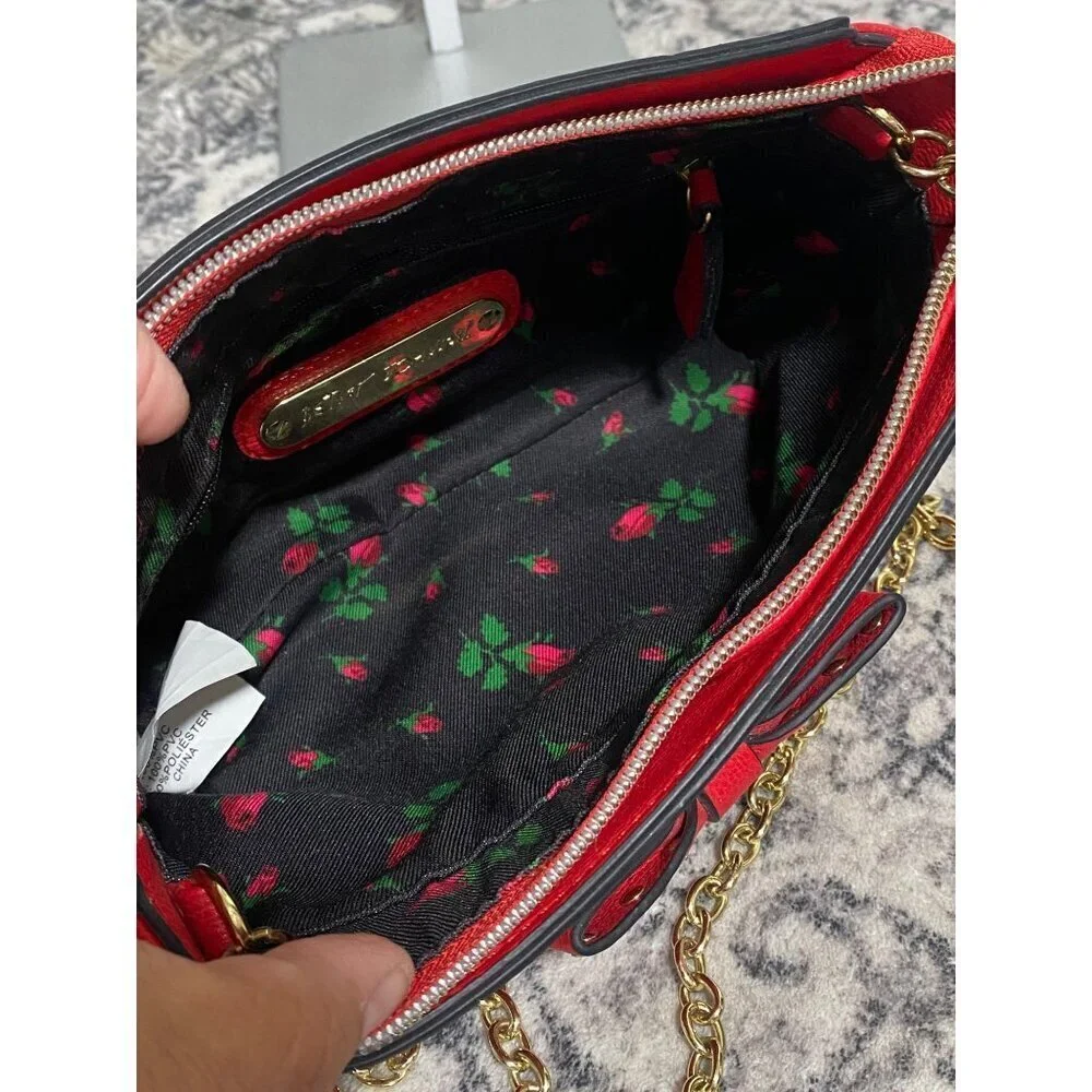 Betsey Johnson betsey johnson