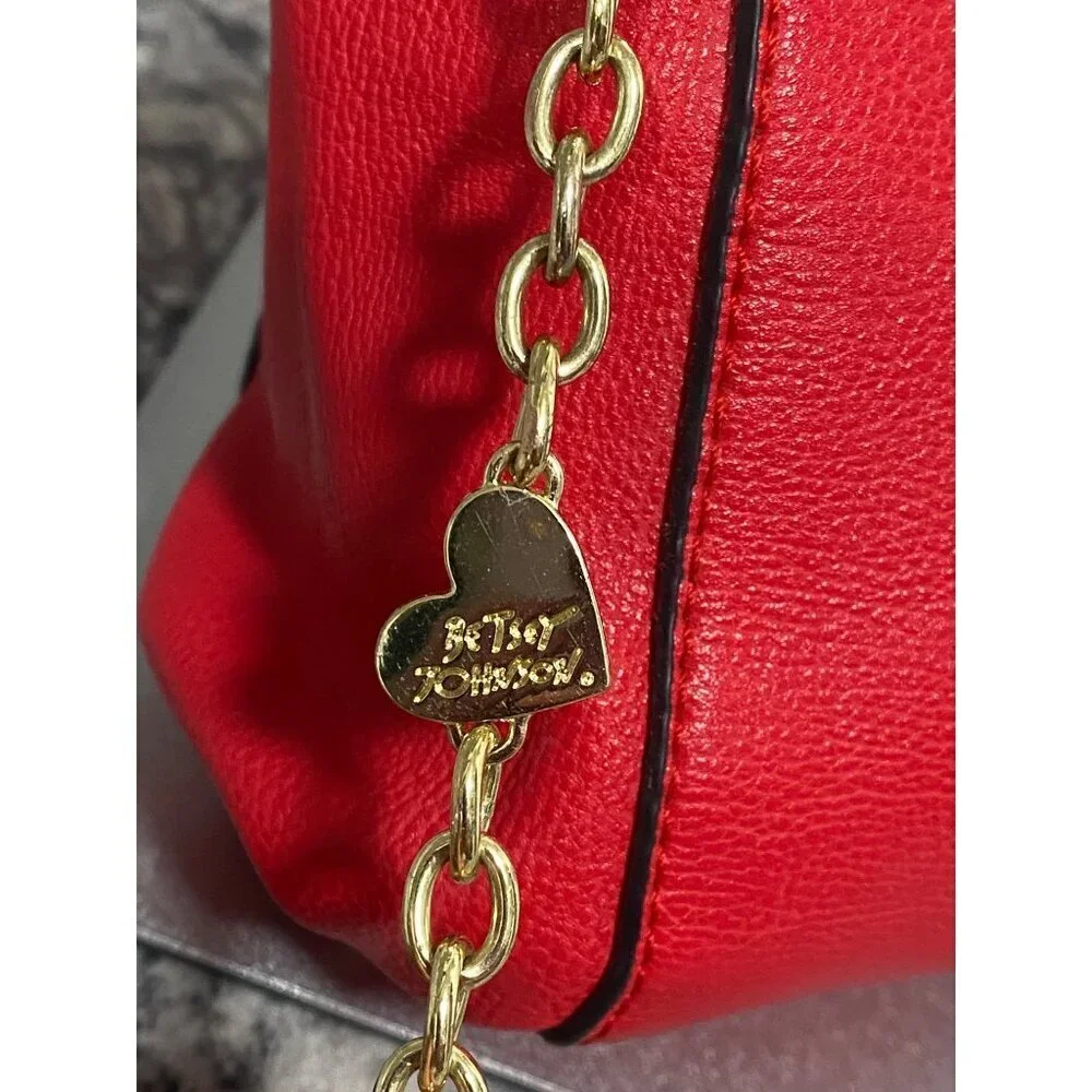 Betsey Johnson betsey johnson