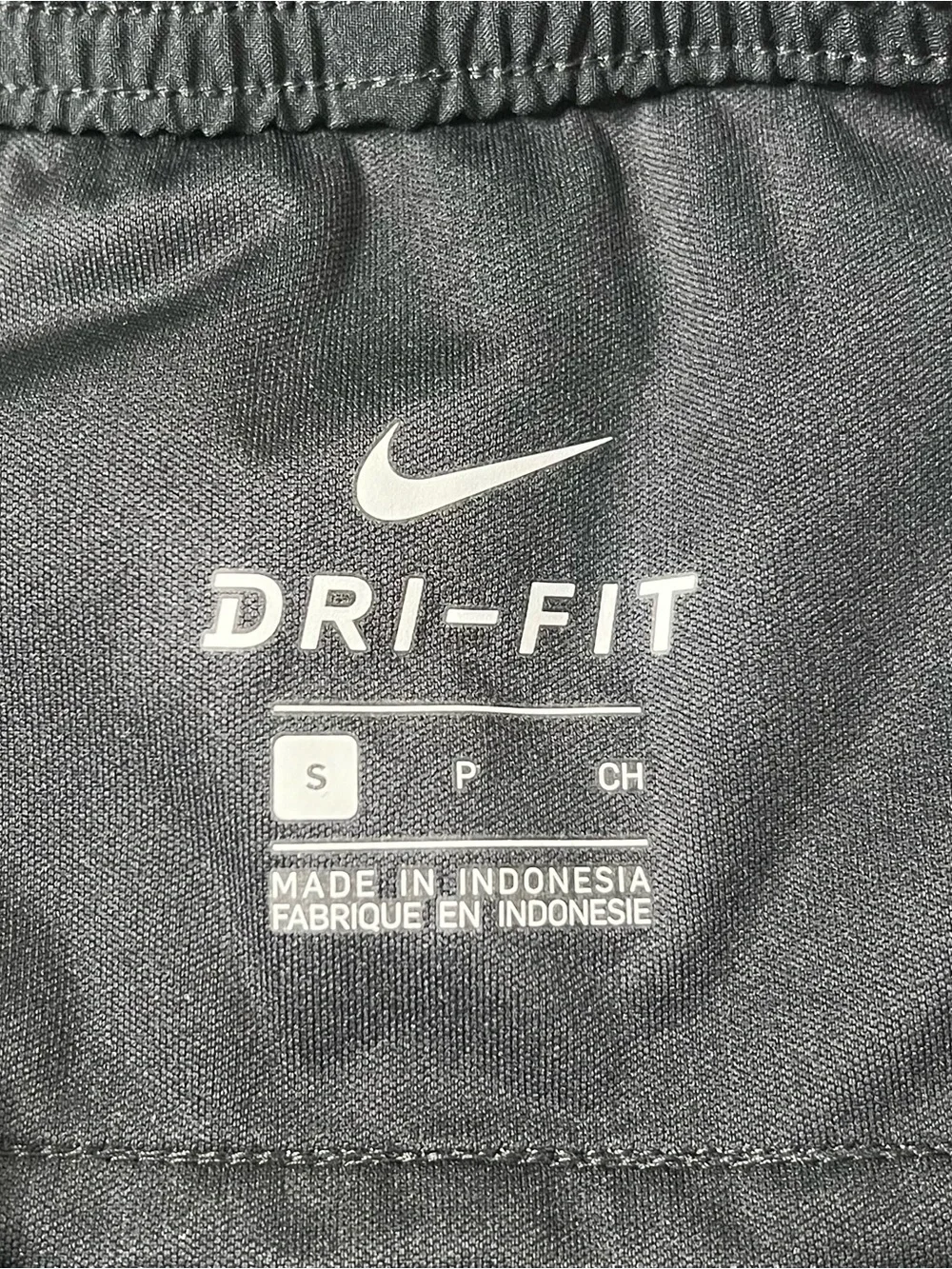 Nike smoke times $70