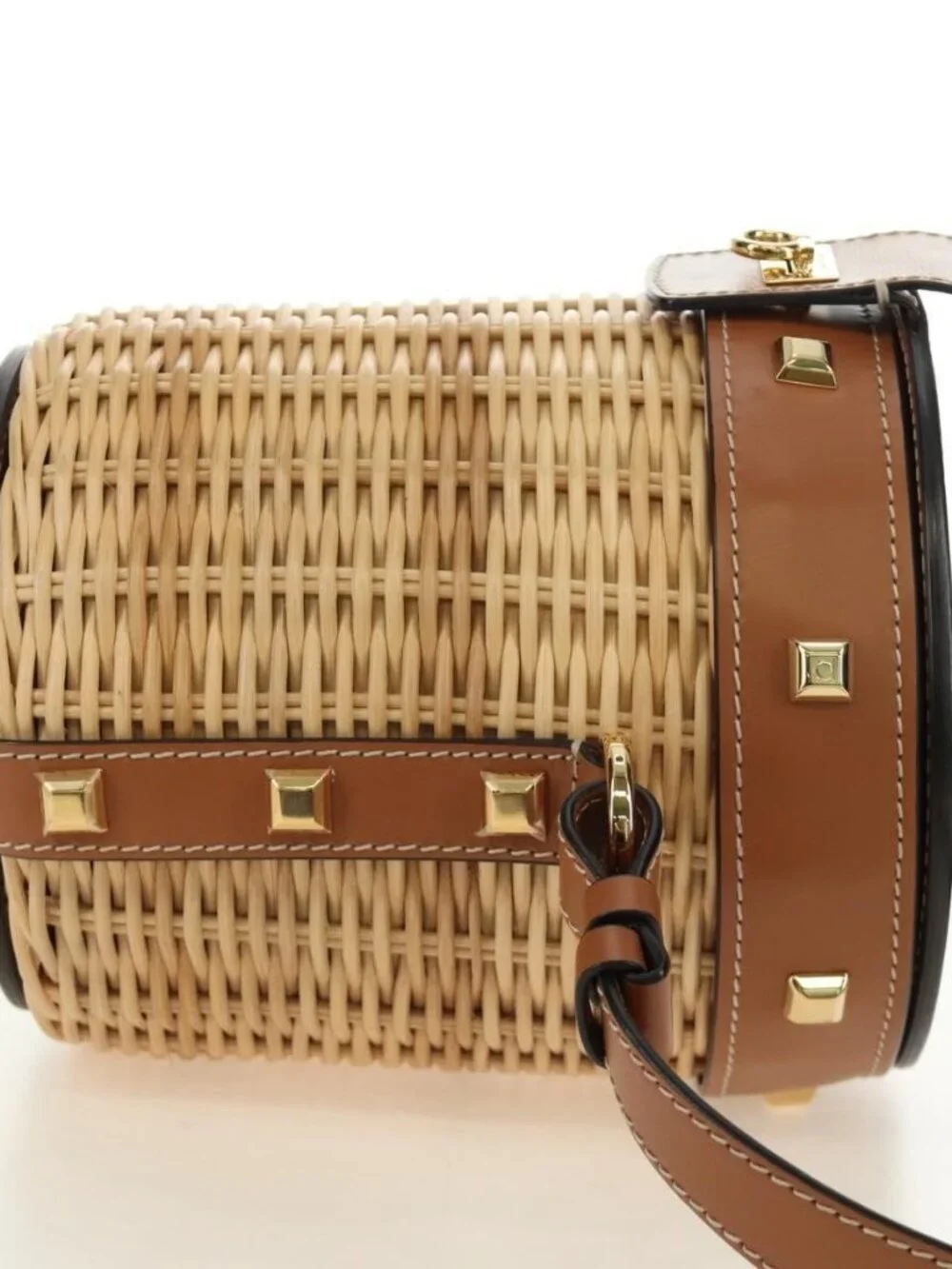 Salvatore Ferragamo brand	salvatore ferragamo