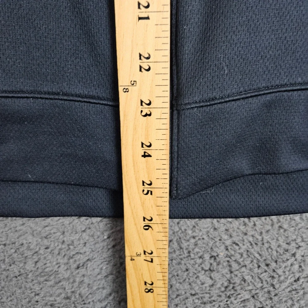 Under Armour style track