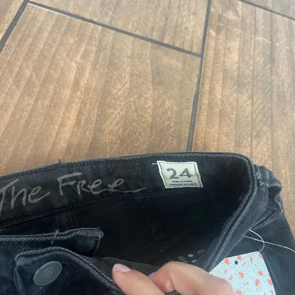 We The Free nwt we