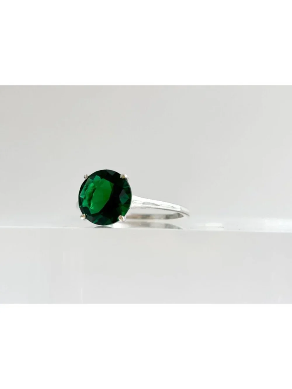 Green Tourmaline Round Cut Solitaire Sterling Silver 925 Vintage Ring - sz 10