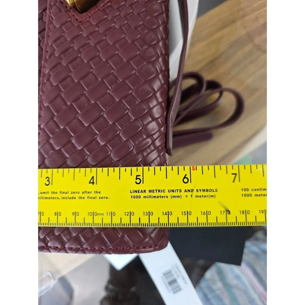 unbranded woven leather