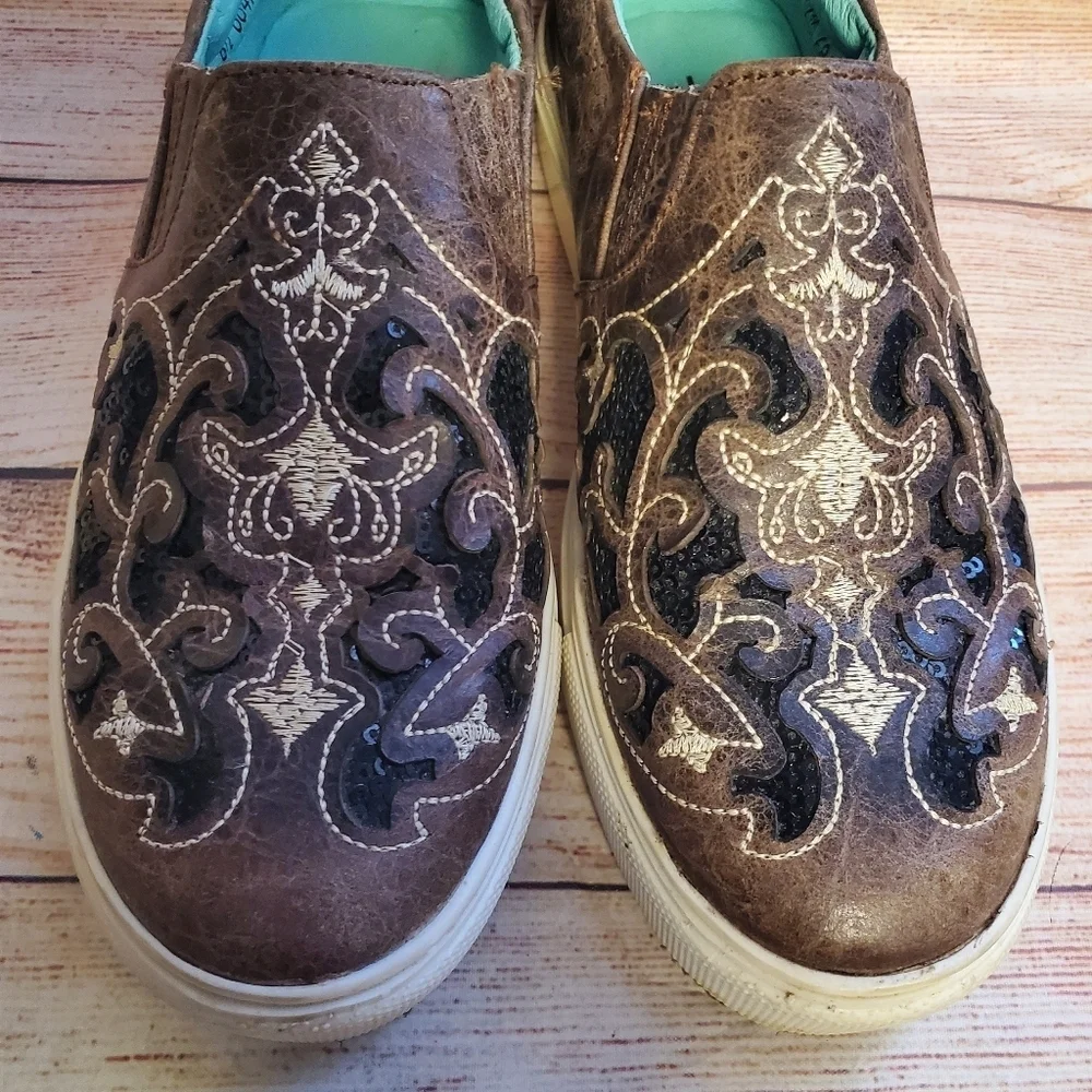 Corral womens size