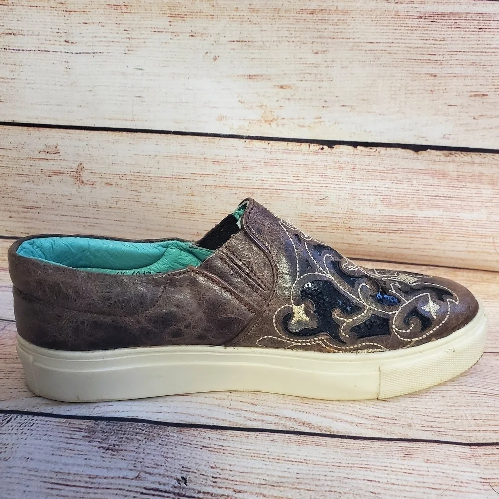 Corral womens size