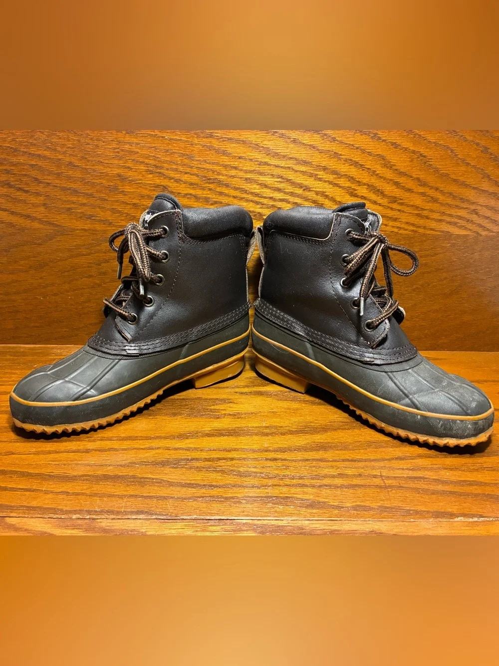 VTG Kids Thinsulate Insulation Steel Shank Duck Boots Brown Leather Green Rubber