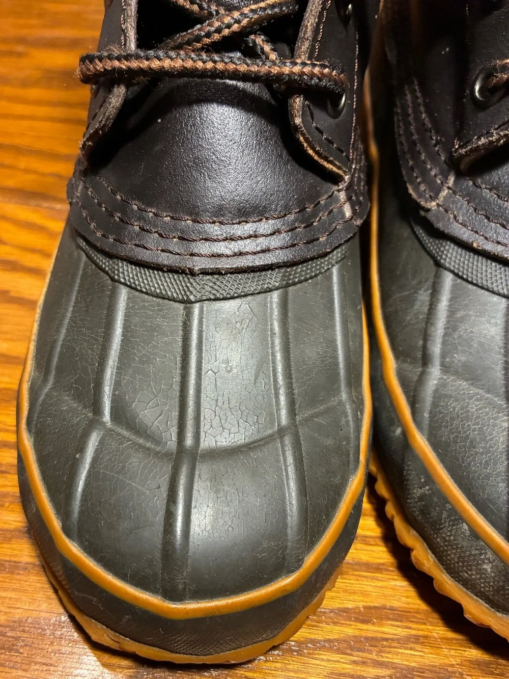 VTG Kids Thinsulate Insulation Steel Shank Duck Boots Brown Leather Green Rubber