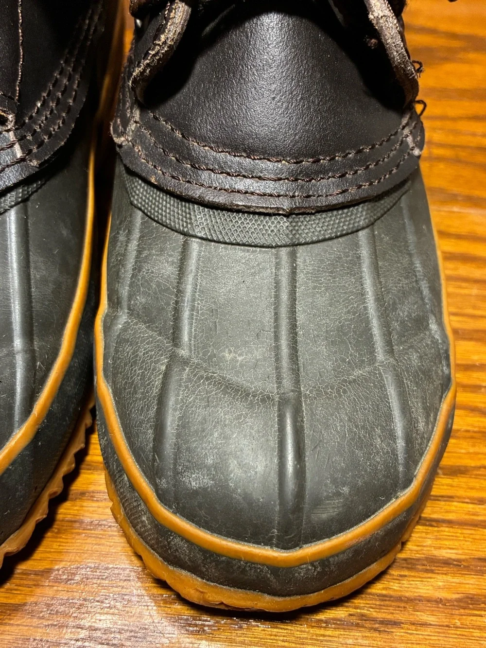 VTG Kids Thinsulate Insulation Steel Shank Duck Boots Brown Leather Green Rubber
