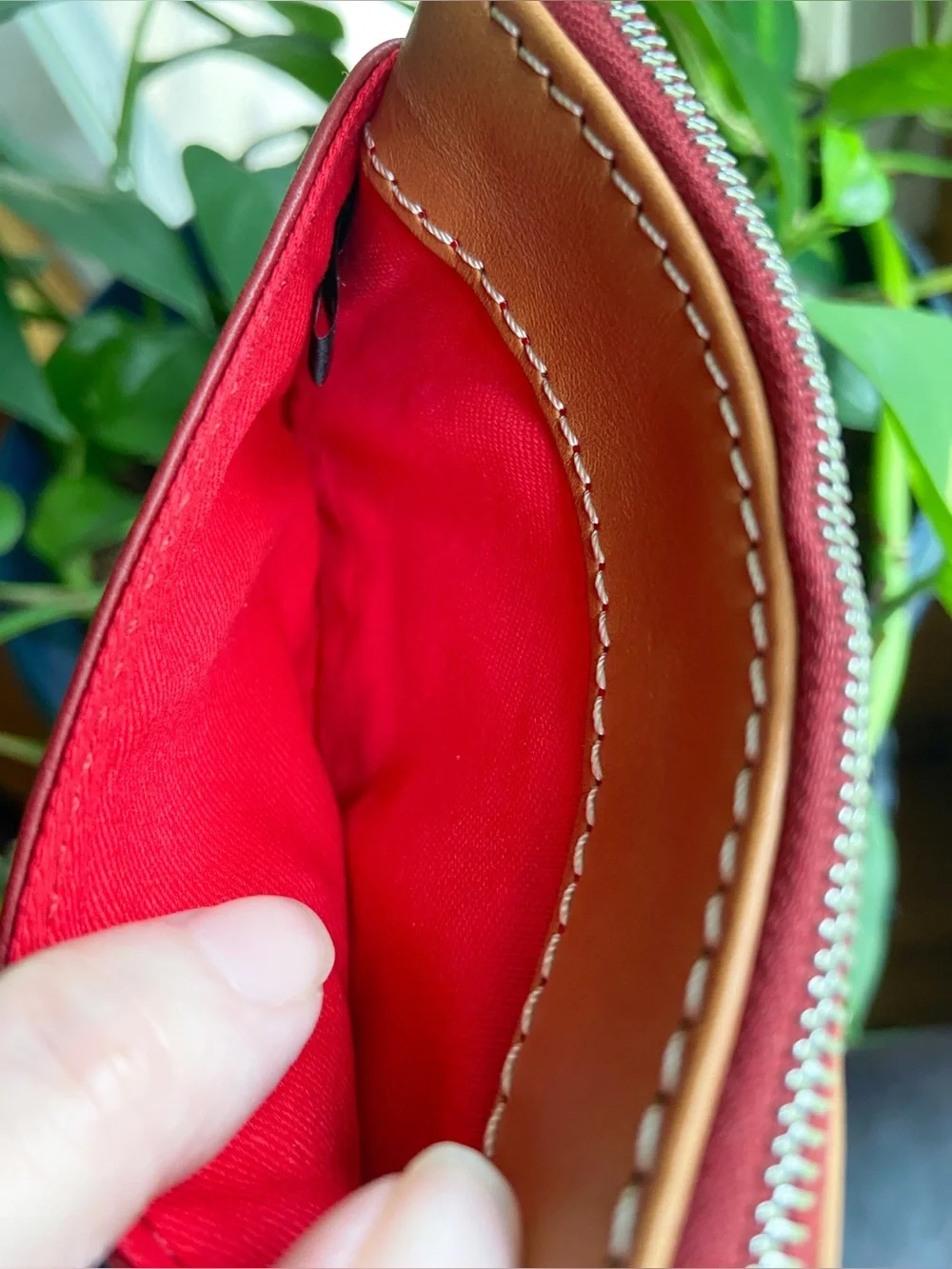 Dooney & Bourke authentic dooney