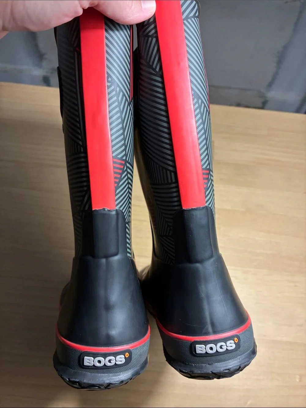 Bogs Geo Waterproof Rain Boots Black Red Gray Youth 4 US