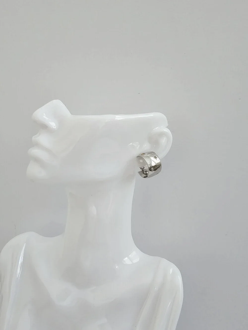 Vintage starburst rhinestone