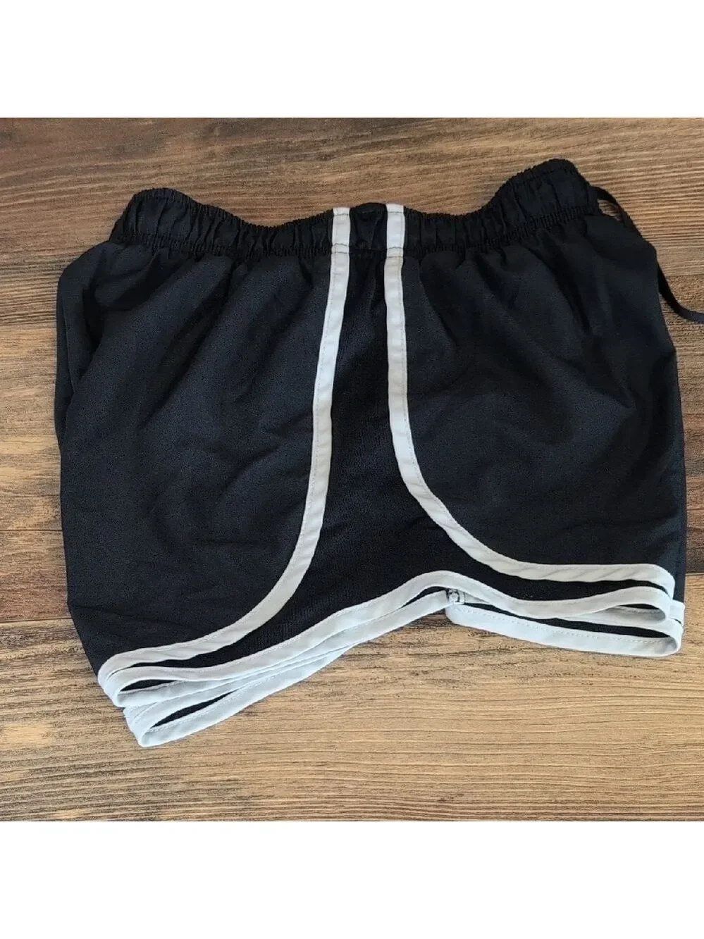 Nike Navy/White Lined Running Shorts XS      630N
