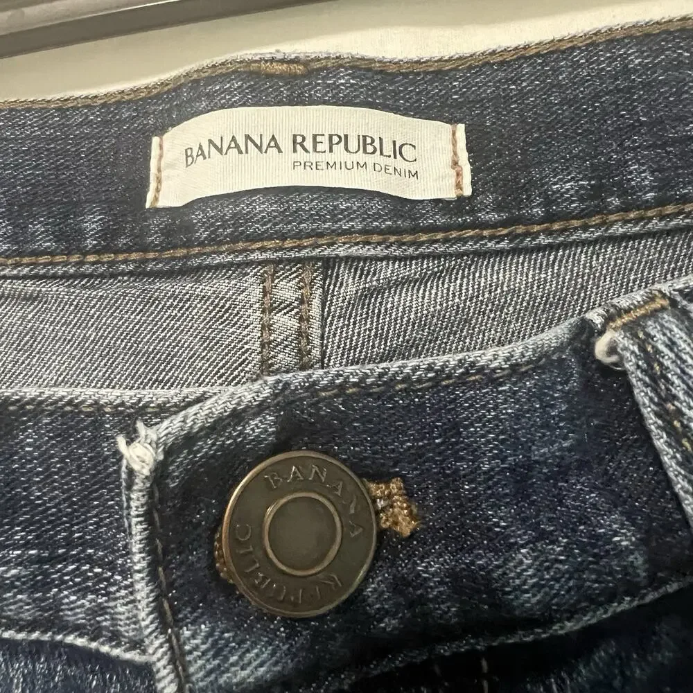 Banana Republic make blue