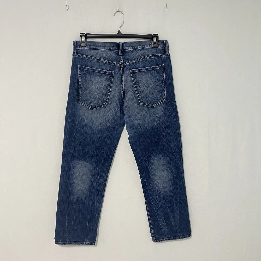 Banana Republic look size adds